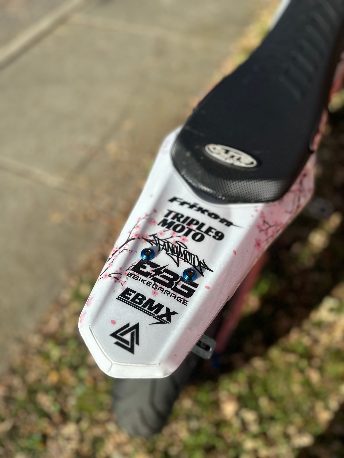 Ultra Bee Cherry Blossom Kit