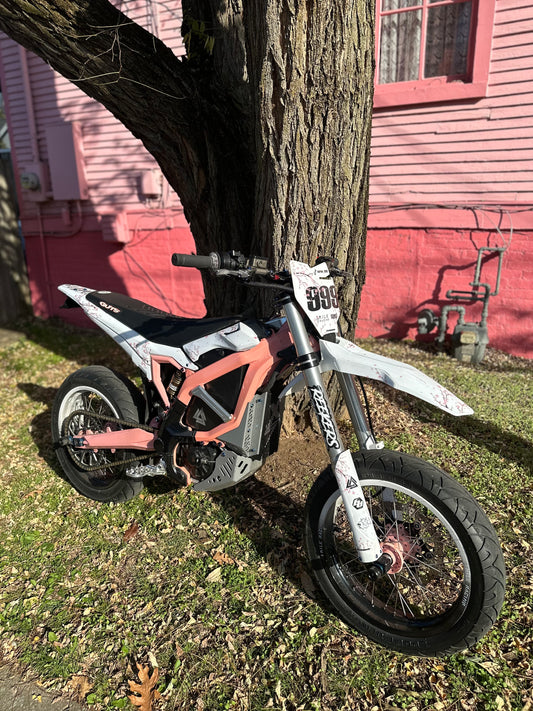 Ultra Bee Cherry Blossom Kit